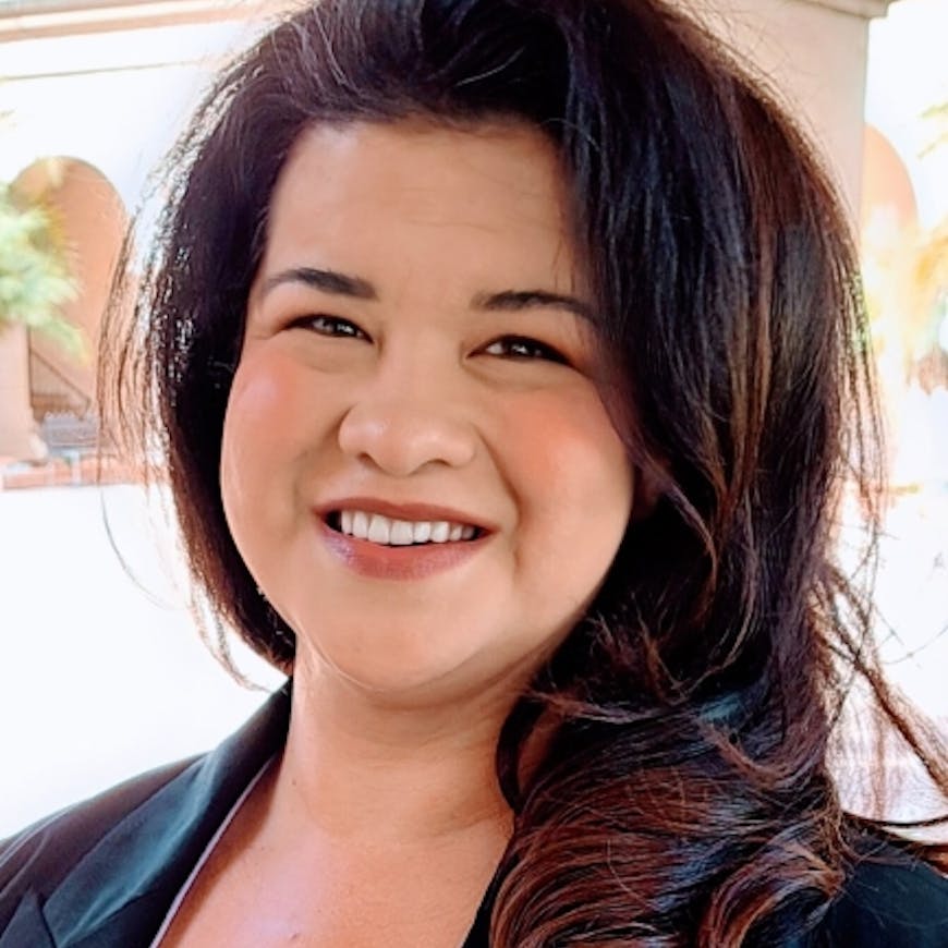 María Dolores Águila author photo